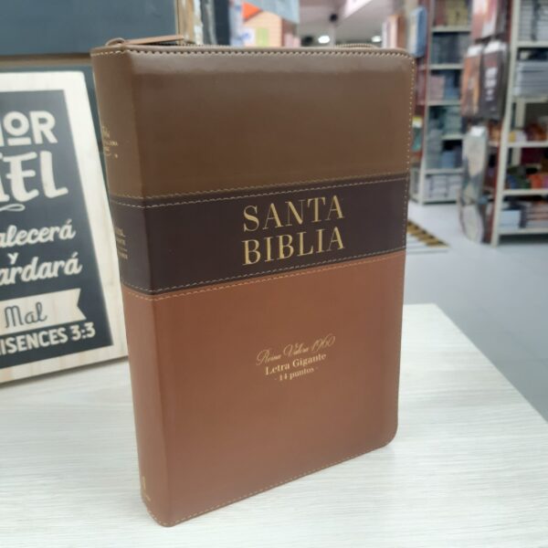 Biblia RVR 1960 Letra Gigante Símil Piel Duotone Cáfe Cáfe Marron con Cierre 14 puntos - Imagen 2