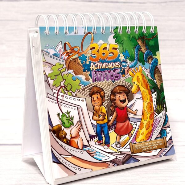 365 Actividades Cristianas para Niños y Juegos Bíblicos