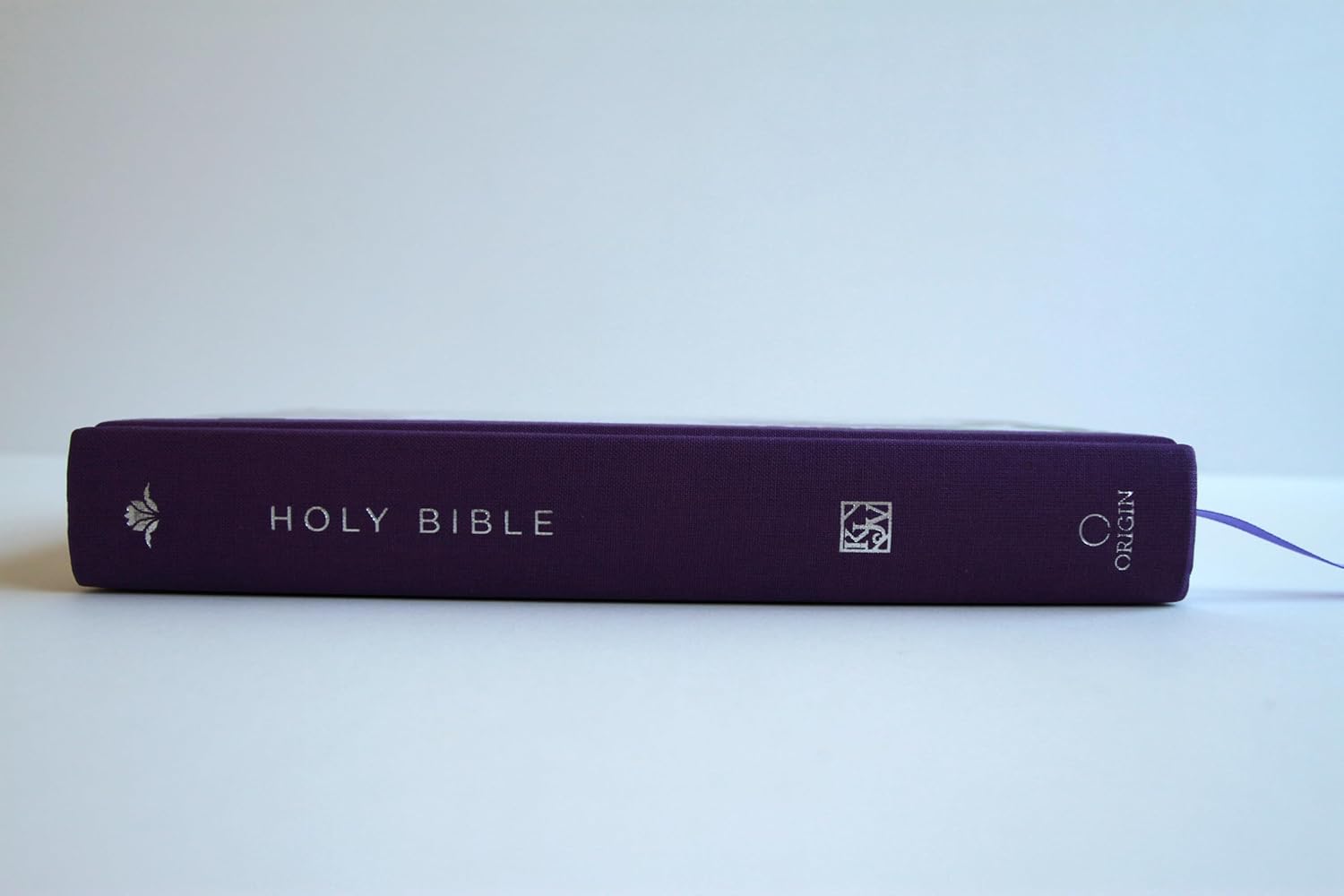 KJV Holy Bible, Large Print Medium Format, Purple Cloth Hardcover with Floral Design, Ribbon Marker, Red Letter - Imagen 4
