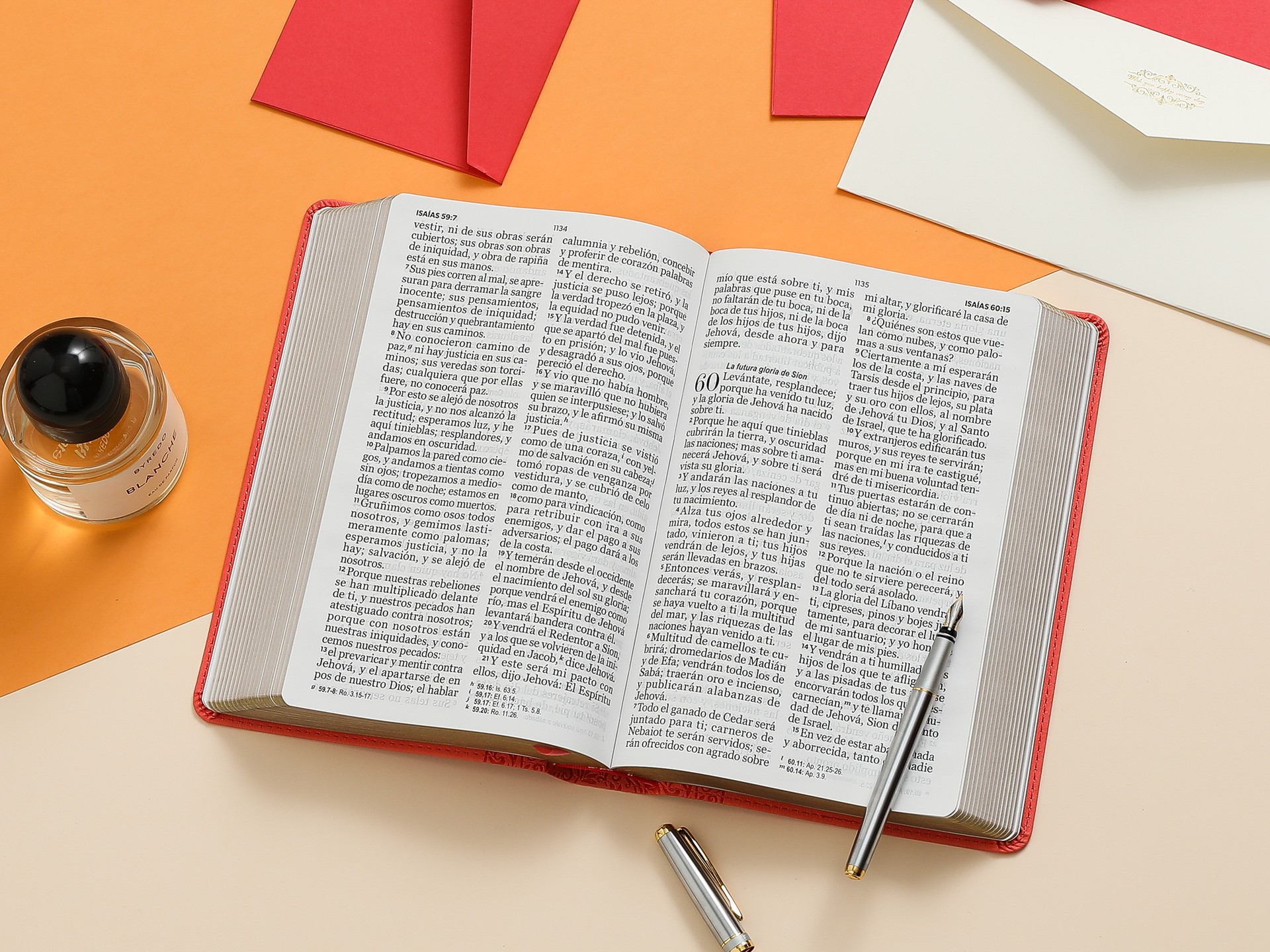 Biblia RVR60 Tamaño manual Letra Gigante piel Coral - Imagen 5