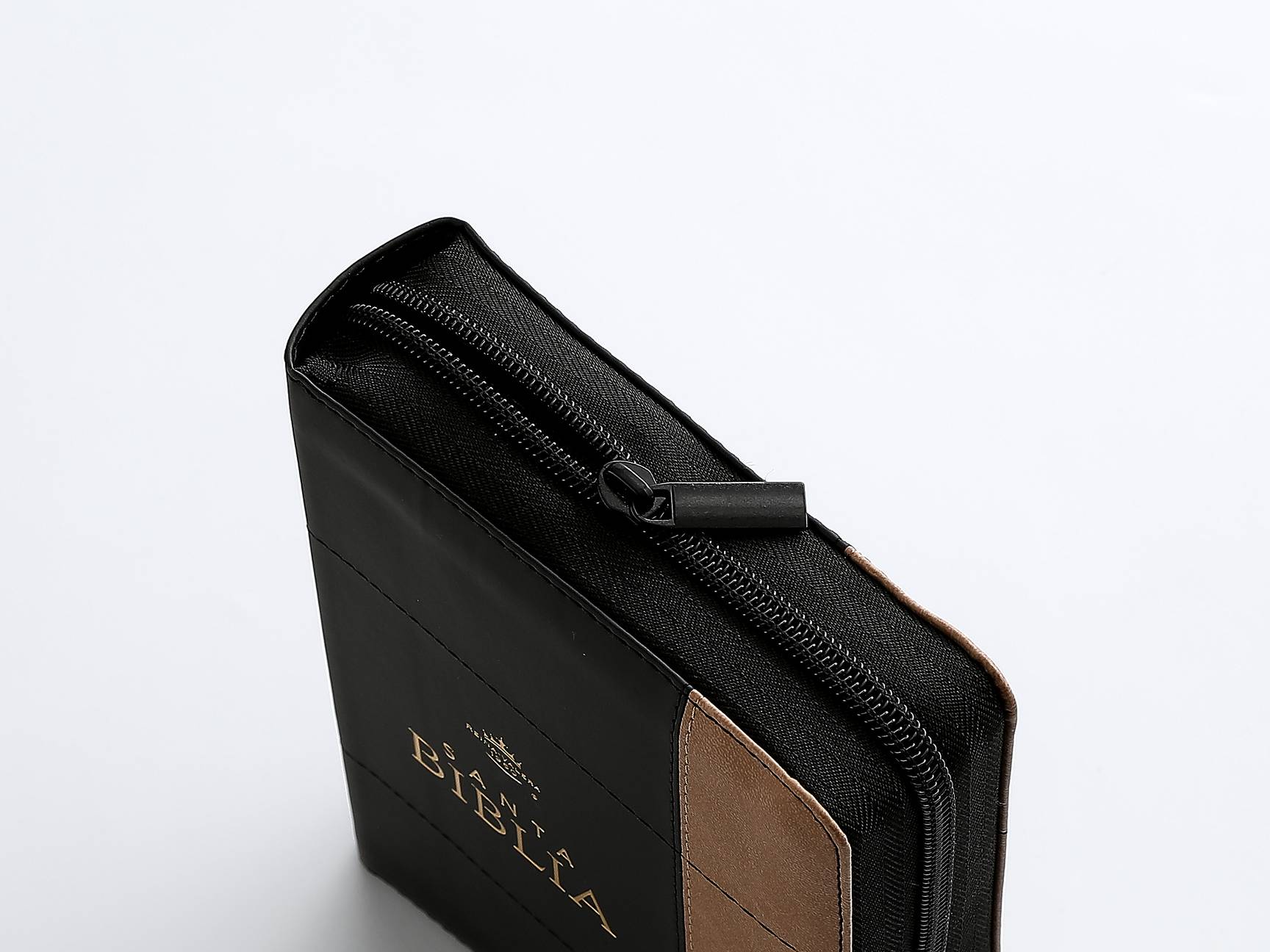 Biblia RVR60 Tamaño compacto Letra Grande 12 puntos i/piel bicolor negro/café - Imagen 4