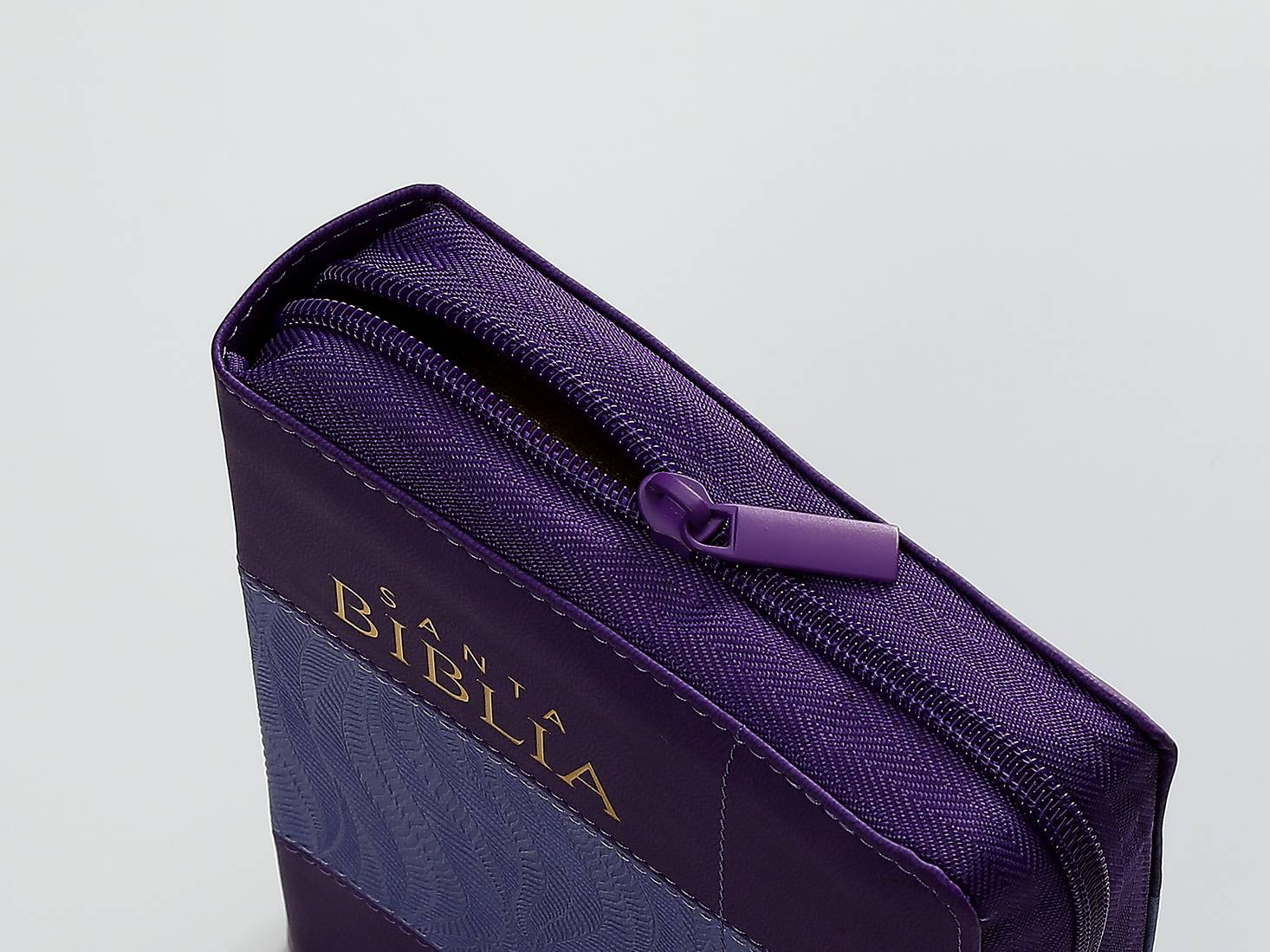 Biblia RVR60 Tamaño Compacto Letra Grande 12 puntos i/piel bicolor lila/lila con cierre y con índice - Imagen 5