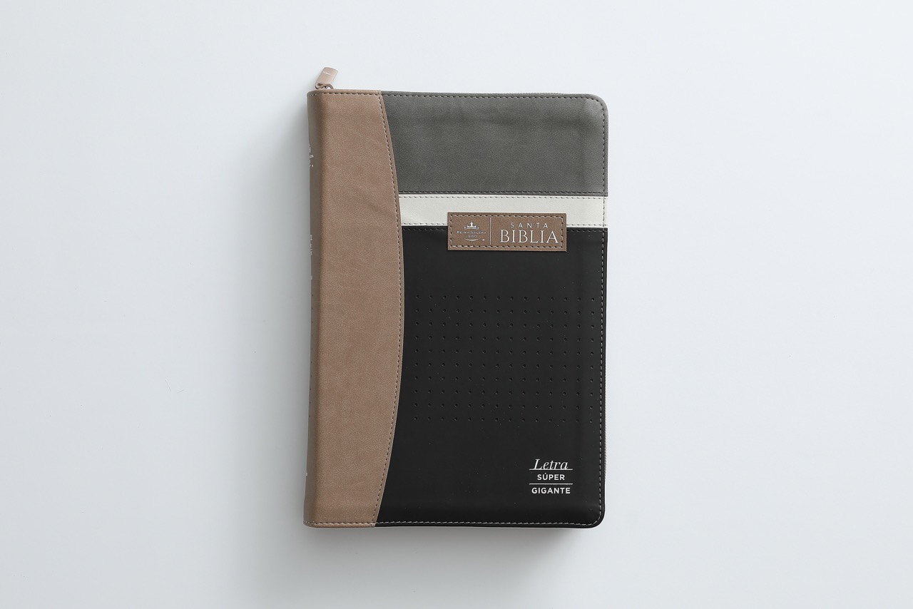Biblia RVR60 Letra Súper Gigante 19 Puntos i/piel Tech Dot Negro/Café/Beige Cierre/índice - Imagen 5