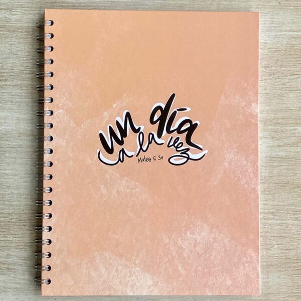 Un día a la Vez - Cuaderno Grande con Propósito