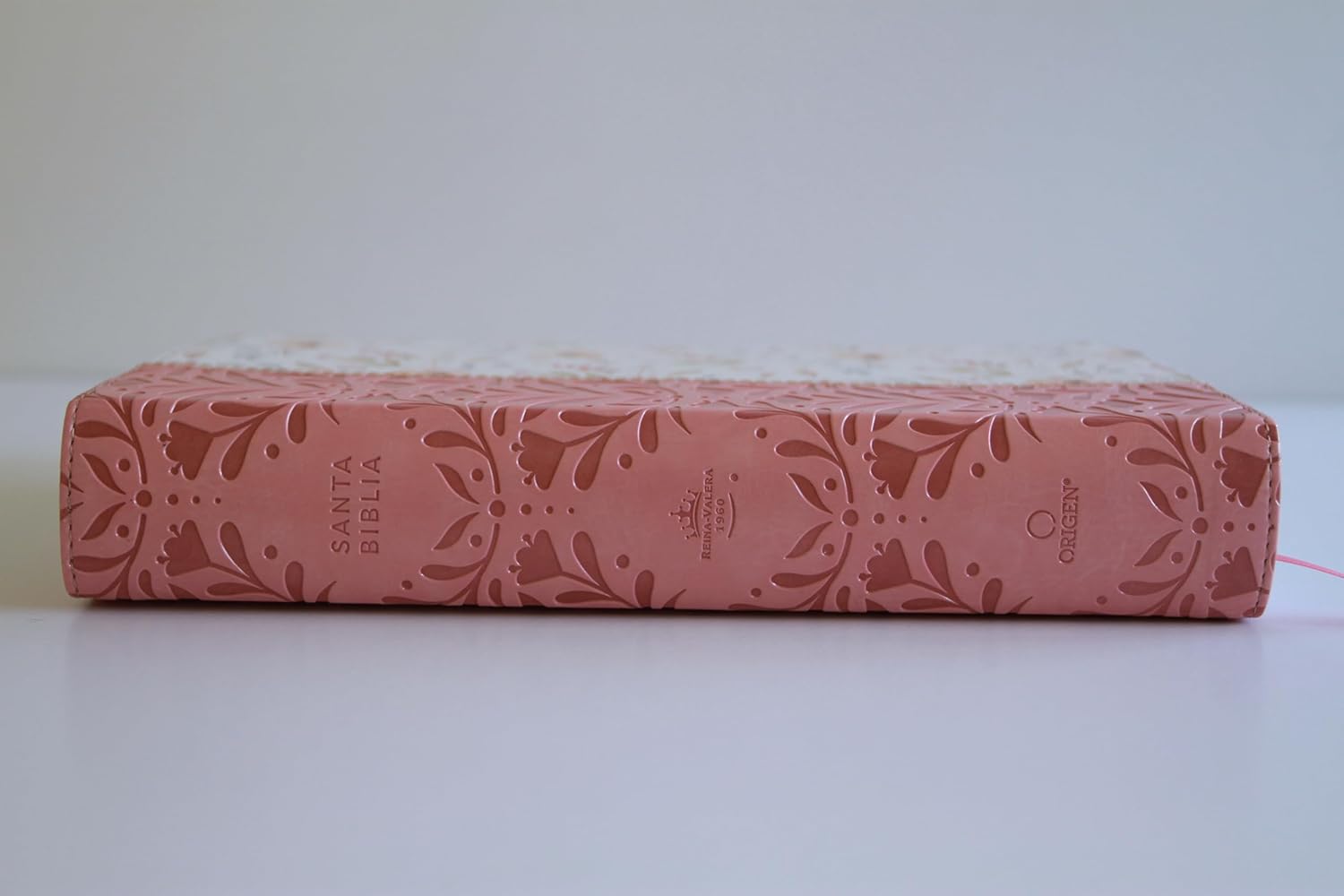 Biblia RVR60 Rosada Flores Letra Gigante Imitacion Piel Canto Pintado - Imagen 8