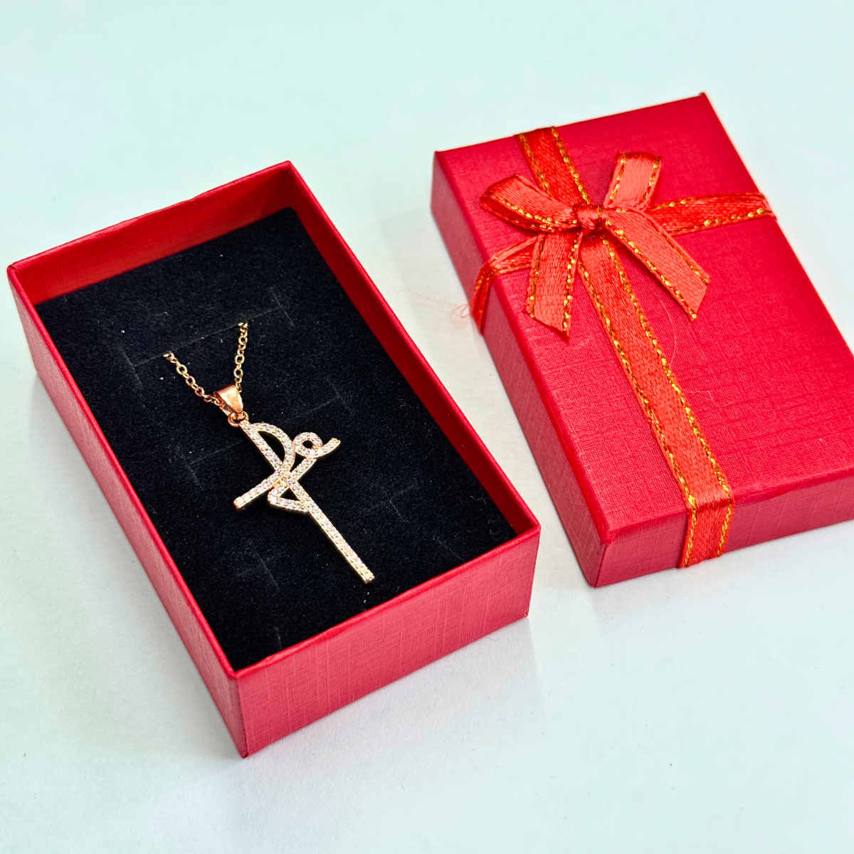 Collar Cruz de Fe – Rosa - Imagen 4