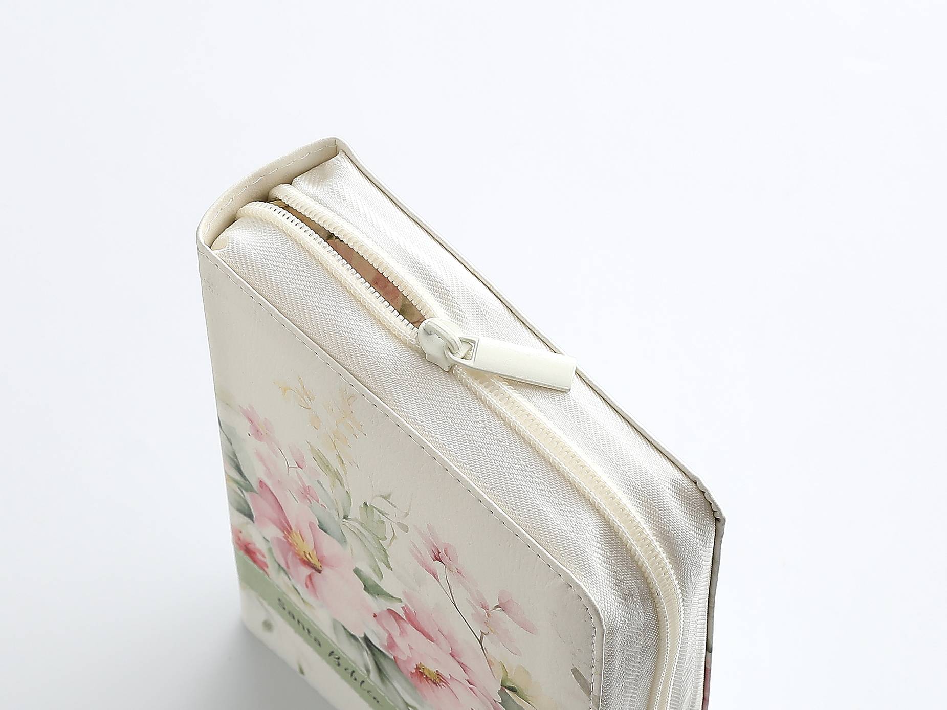 Biblia RVR Portátil Letra Grande 12 pts Piel Flores cierre índice - Imagen 5