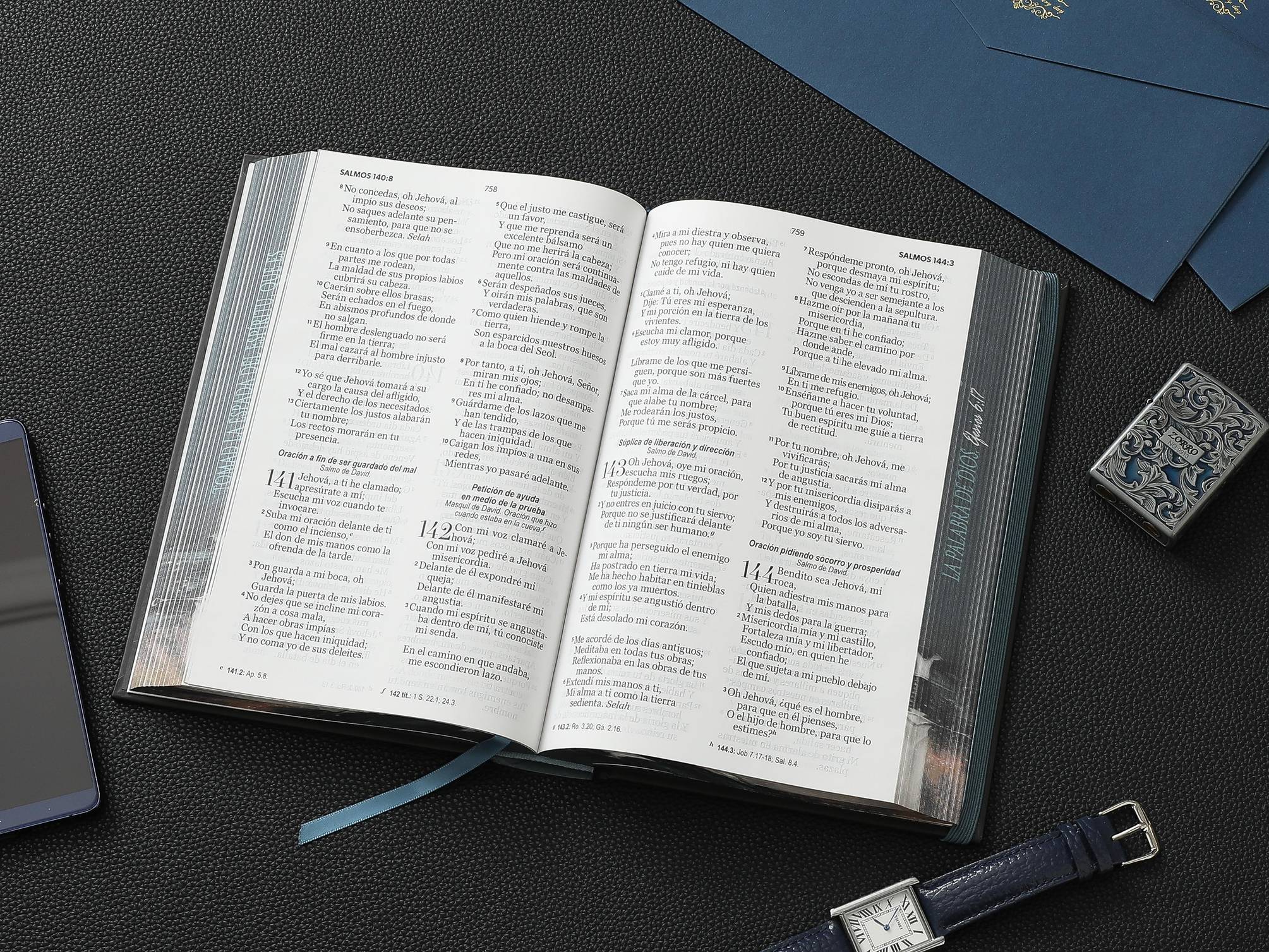 Biblia RVR60 Tamaño manual Letra Grande 12 puntos Tapa dura con elástico Espada - Imagen 10
