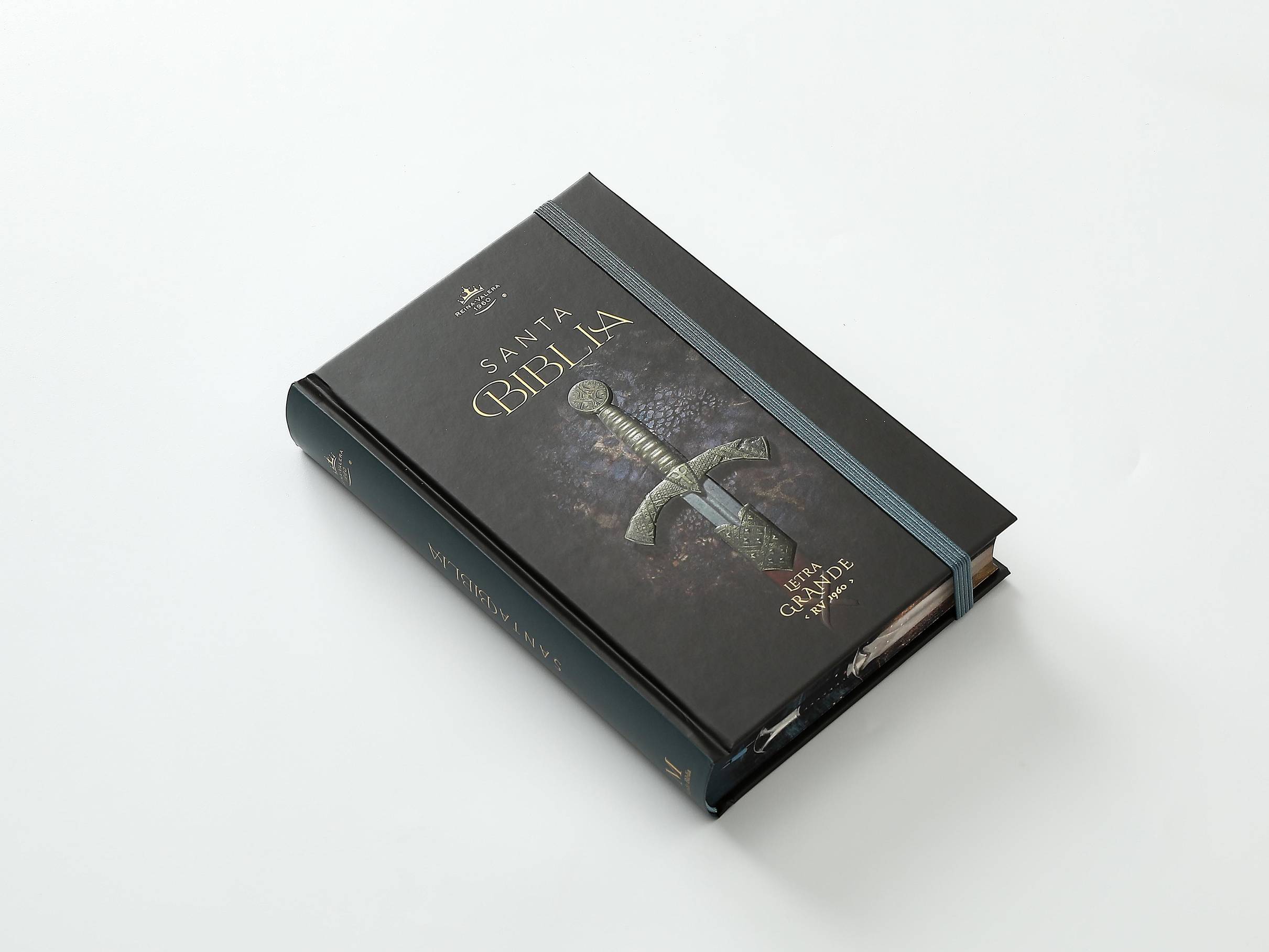 Biblia RVR60 Tamaño manual Letra Grande 12 puntos Tapa dura con elástico Espada - Imagen 8