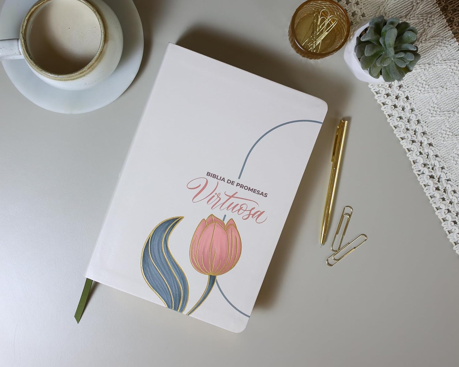 Biblia RVR60 Promesas Devocional Virtuosas Crema Letra Gigante Piel - Imagen 2