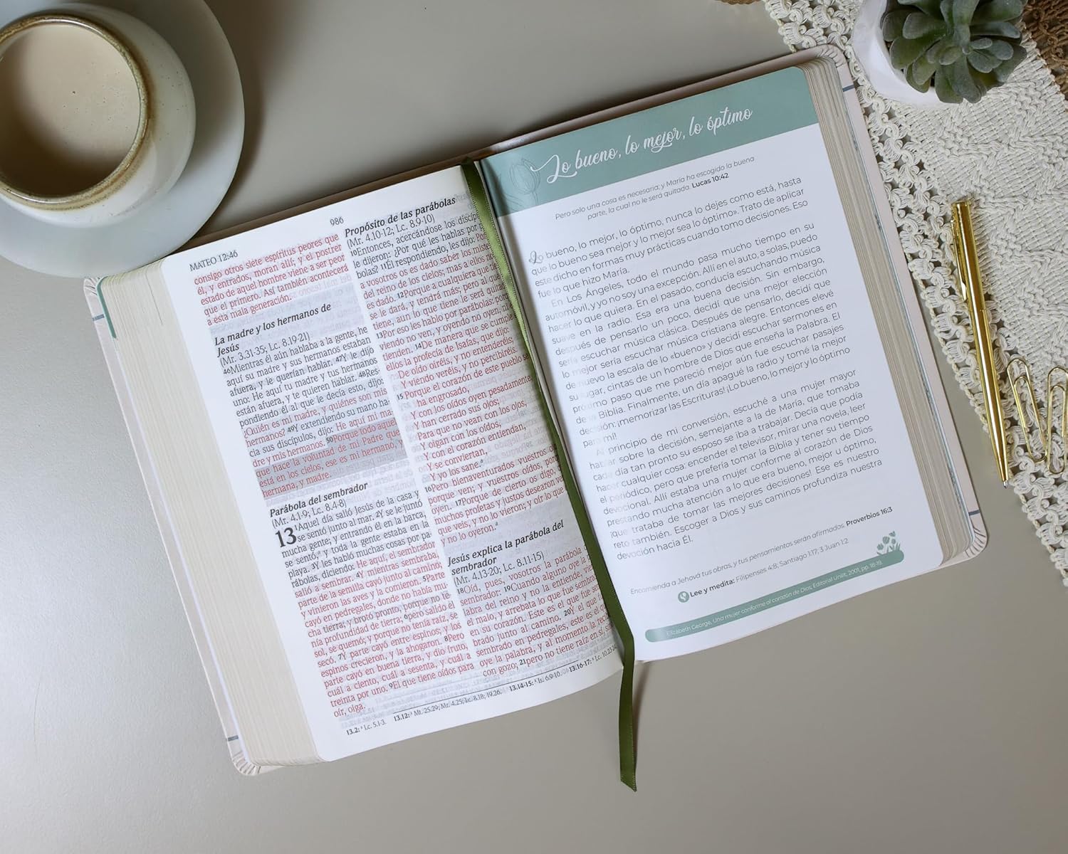 Biblia RVR60 Promesas Devocional Virtuosas Crema Letra Gigante Piel - Imagen 3