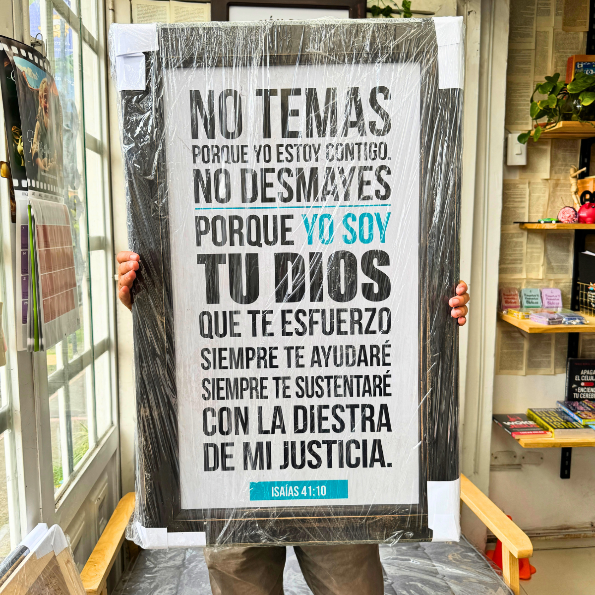 “No Temas” – Isaías 41:10 – Cuadro Grande – 50 x 80 cm - Imagen 2