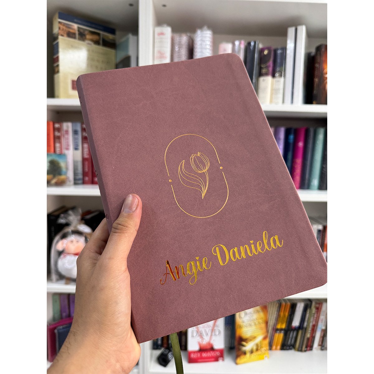 Personalizacion de Biblia con el Nombre - Imagen 2