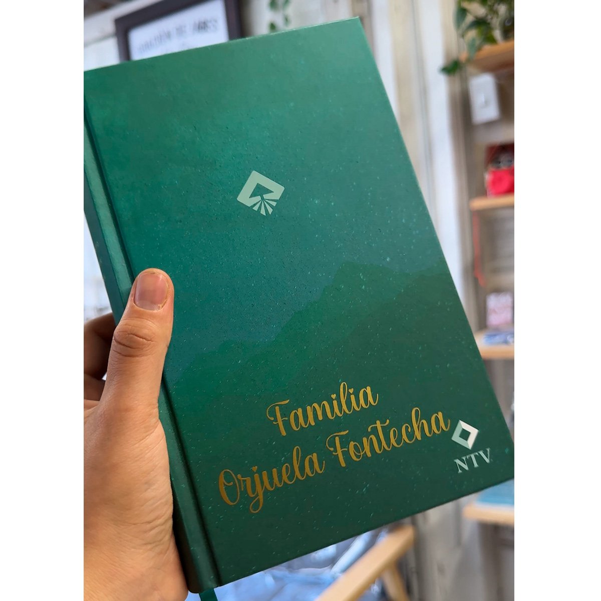 Personalizacion de Biblia con el Nombre - Imagen 5