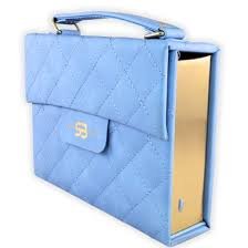 Biblia RVR 1960 Cartera Azul con Broche Magnético Compacta Letra 10 puntos - Imagen 4