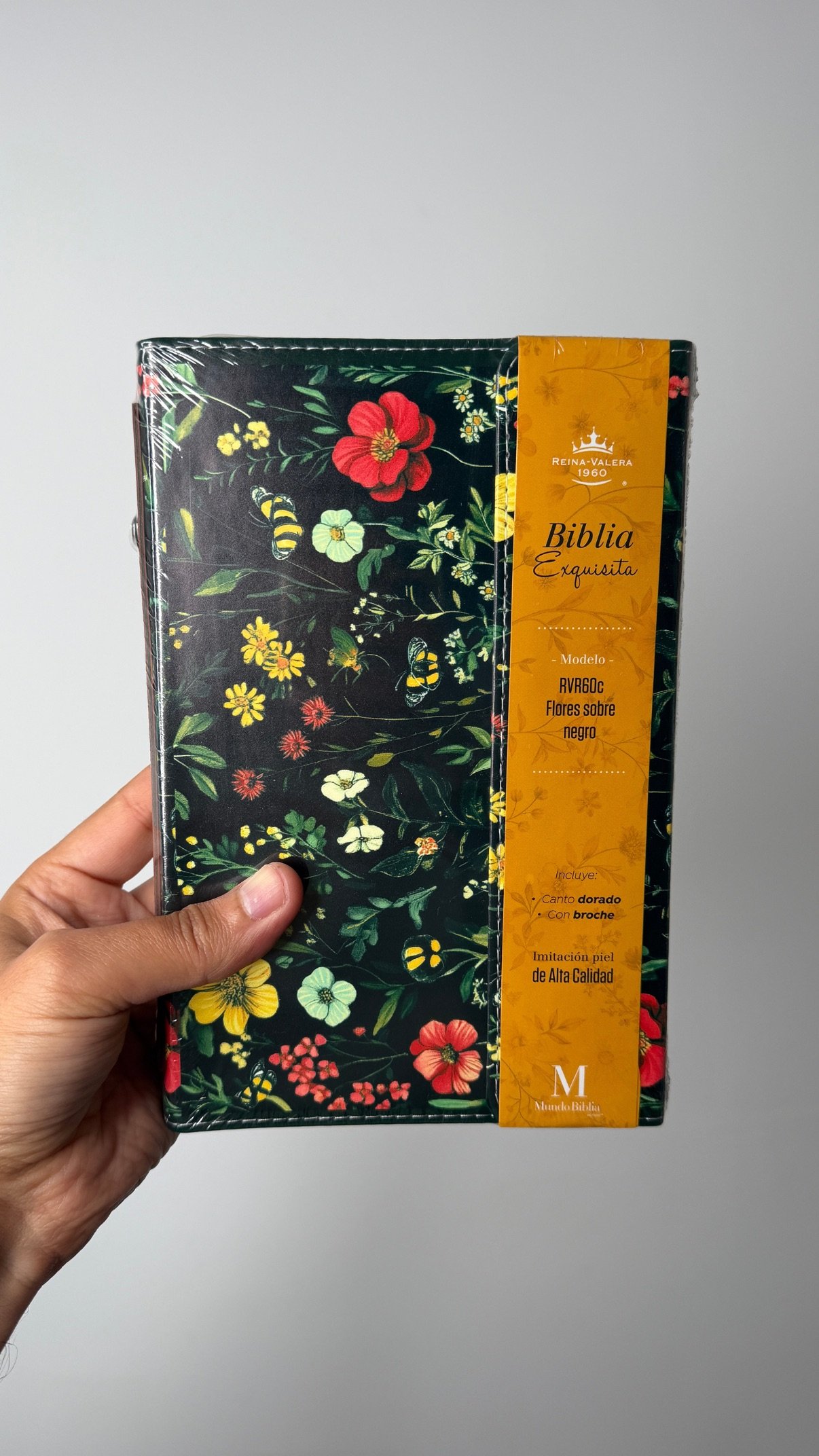 Biblia RVR60c Exquisita Flores Negro Manija Iman Letra Grande 12 puntos - Imagen 2