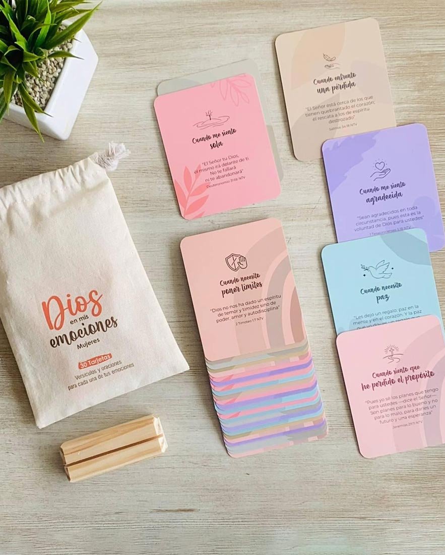 Dios en mis emociones – Mujeres | 30 tarjetas con versículos y oraciones - Paper Ink