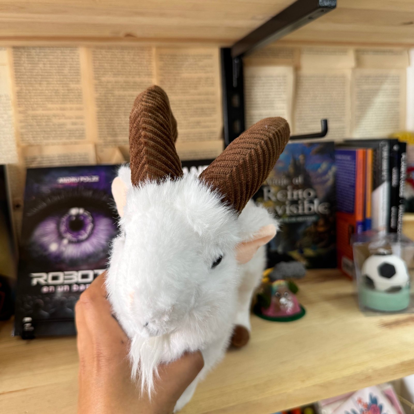 Chivo - Peluche - Imagen 4