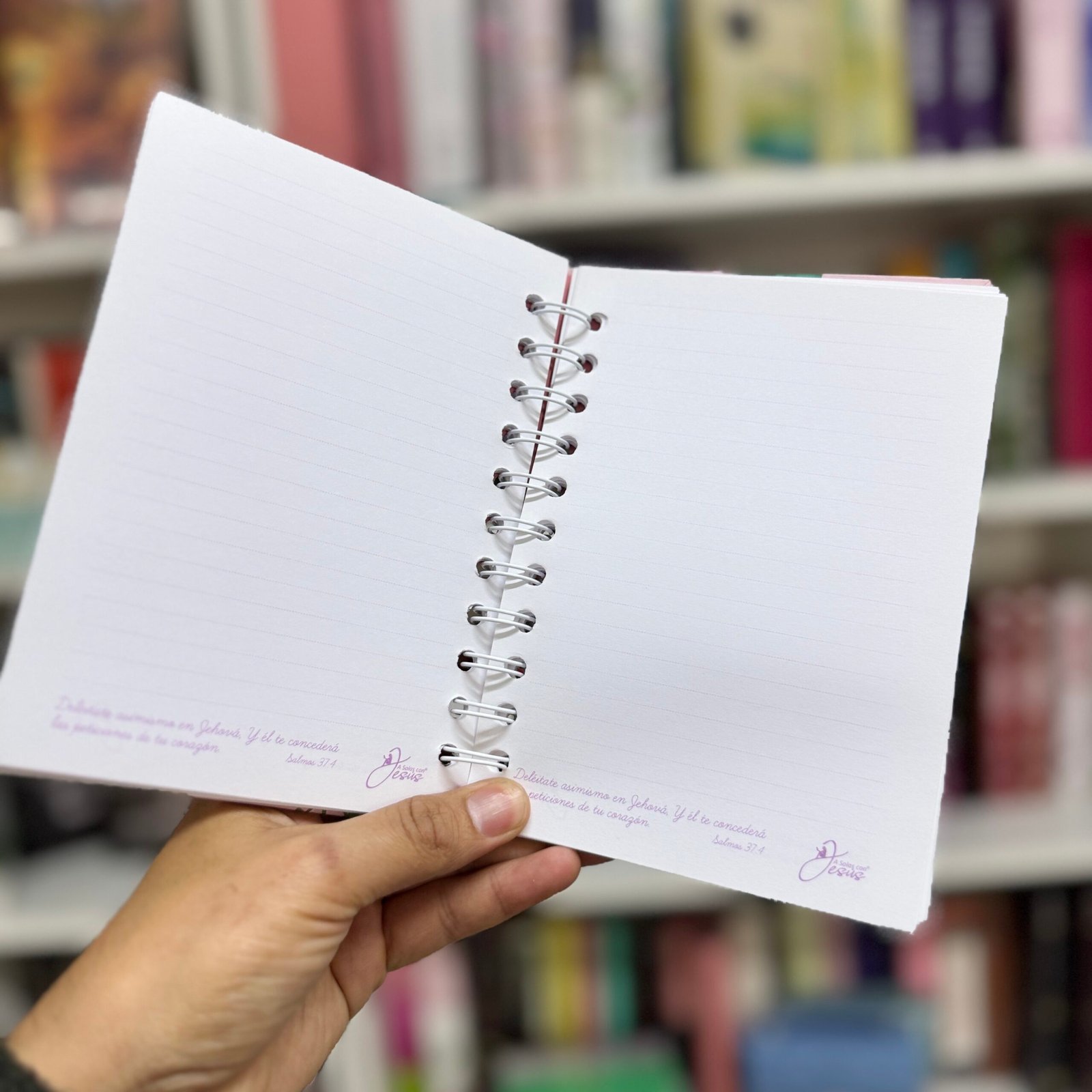 Libreta Mediana “Crea en mí un Corazón Limpio” – Rosa – A solas con Jesús - Imagen 2