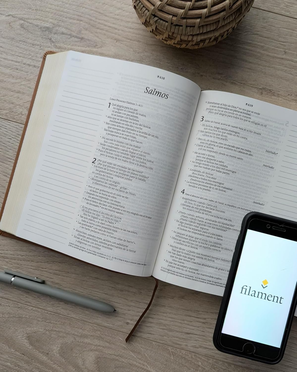 Biblia NTV Margen Amplio Cafe Leon con Filament - Imagen 6