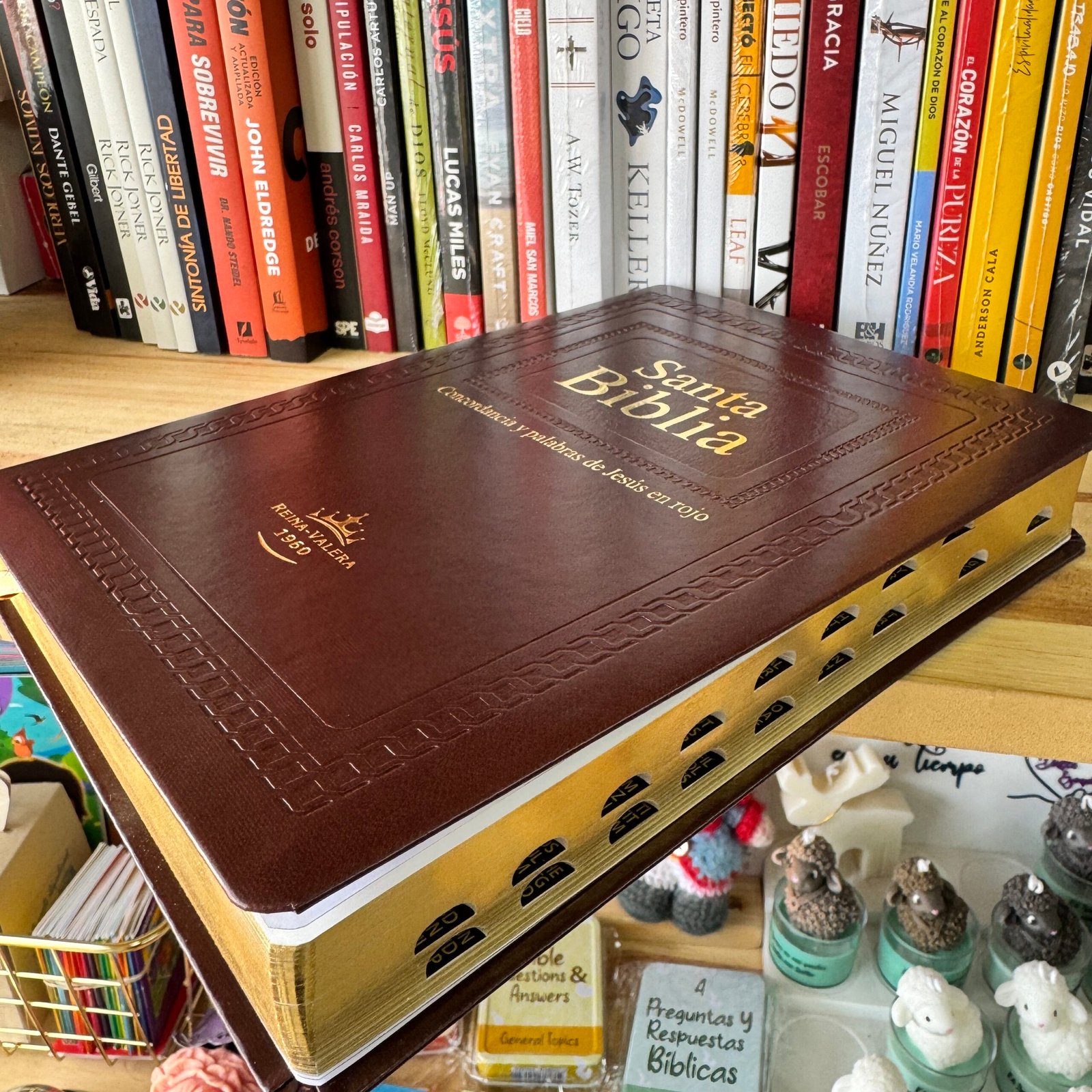 Biblia Reina Valera 1960 Grande Letra Gigante 16 puntos Indice Imitación Piel Café - Imagen 3