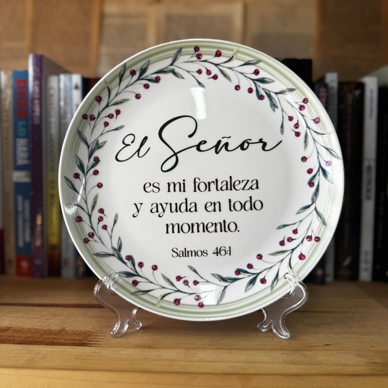 El Señor es Mi Fortaleza y Ayuda | Salmos 46:1 - Plato Decorativo Cristiano de Cerámica - Imagen 4